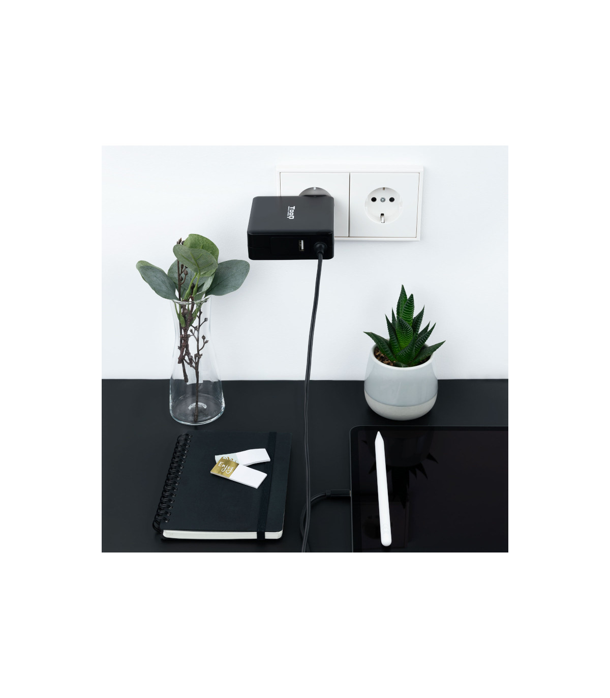 Tooq Cargador portátil conector USB-C 90W