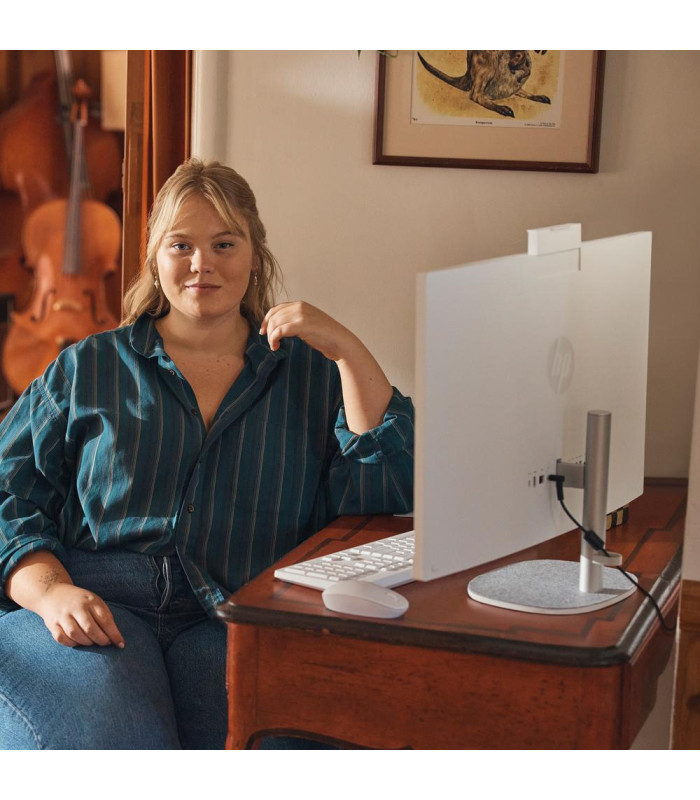 Ordenador all in one hp 27 - cr0029ns 27 pulgadas ryzen 5 - 7520u -  16gb -  ssd512gb -  w11 -  teclado y raton