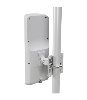 MikroTik mANTBox ax 15s WiFi6 1xGbE 1x2.5G SFP Out