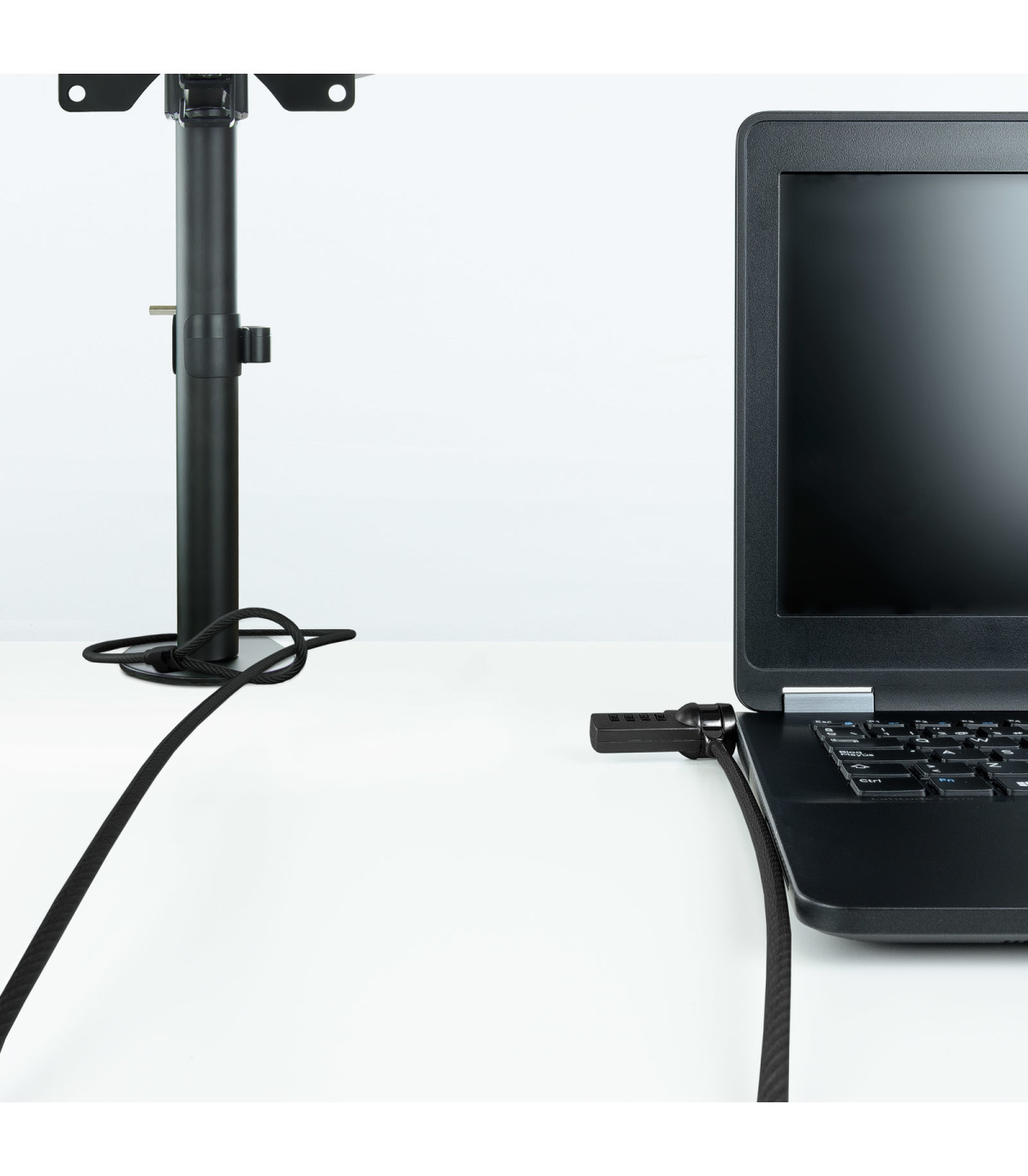 Cable tooq seguridad combinacion para portatiles 1.5m